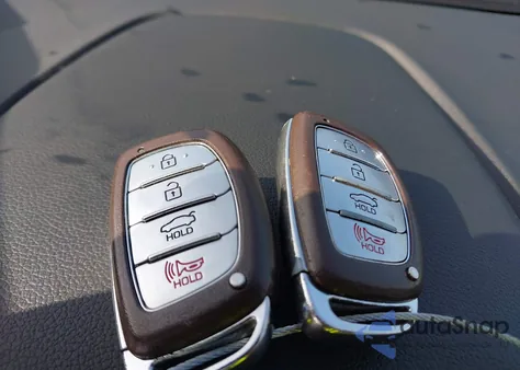 2018 Hyundai Elantra Value Edition из США, поврежденный, VIN KMHD84LF8JU609277